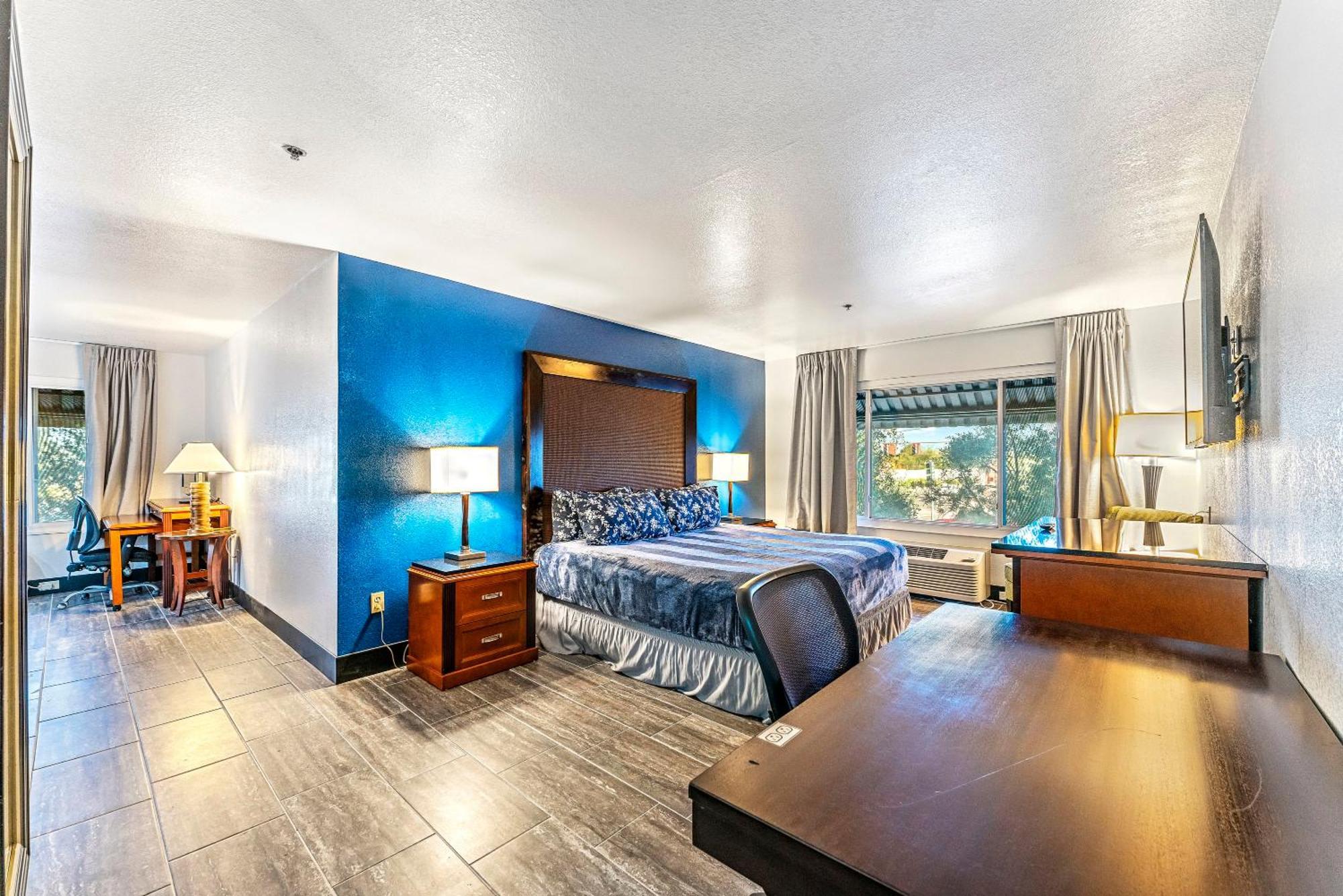 Tempe Corner Apartment Studio King Bed Bagian luar foto